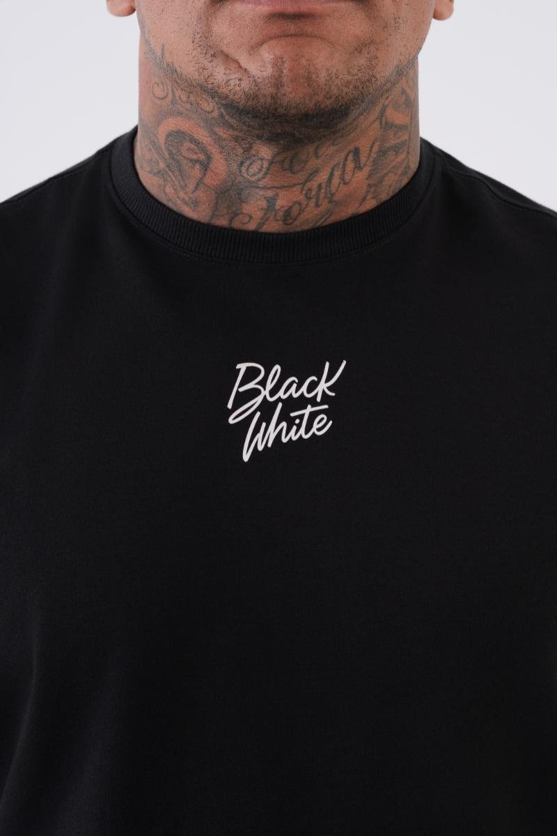 Camiseta Oversized Black White Signature Preto — foto 2
