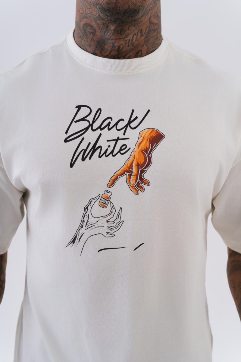 Camiseta Oversized Black White Power Dose Off White — foto 2